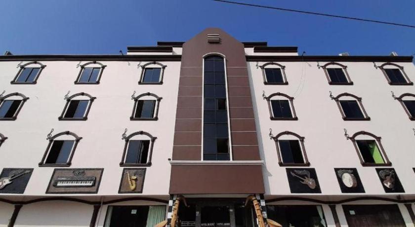 The Music Hotel Kangboi Kültér fotó